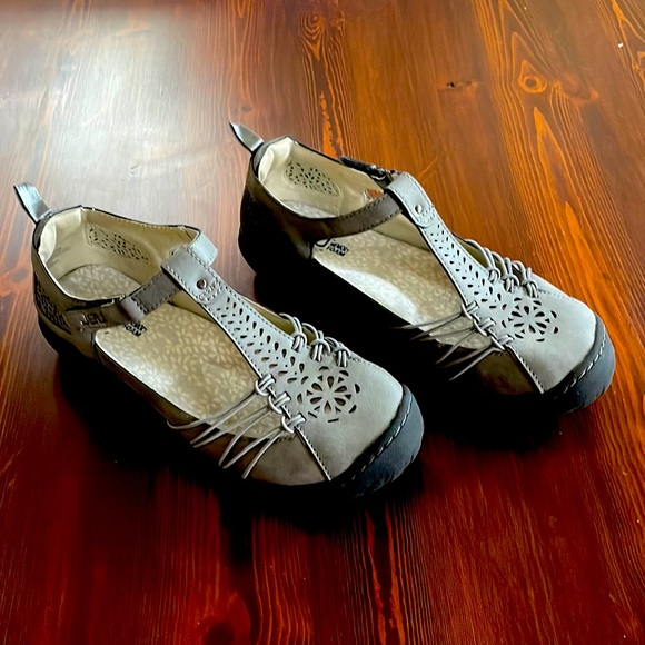 JBU Shoes Jbu Shoes Poshmark